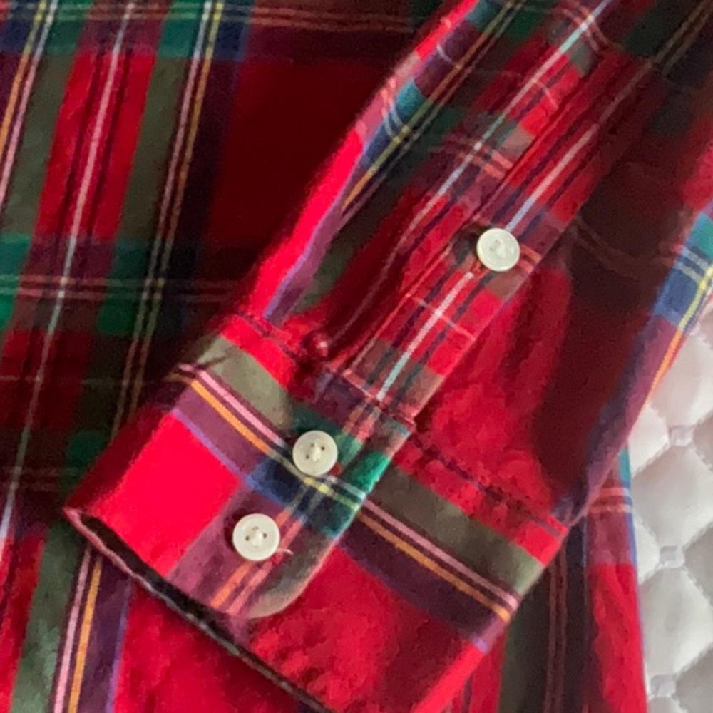 Vineyard Vines women’s Plaid Casual Shirt - Picture 10 of 11